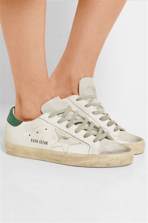 golden goose sneaker.